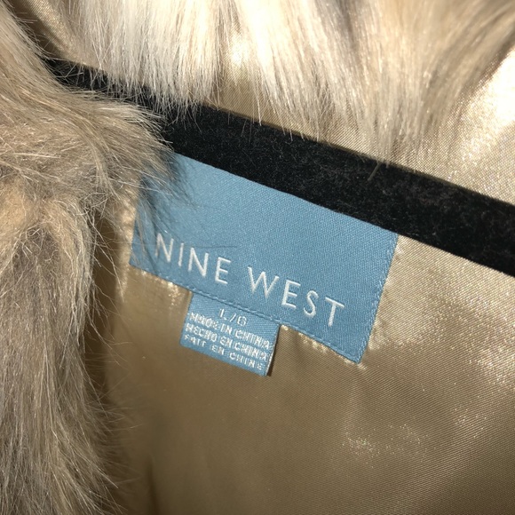 Fur Vest - Picture 2 of 2